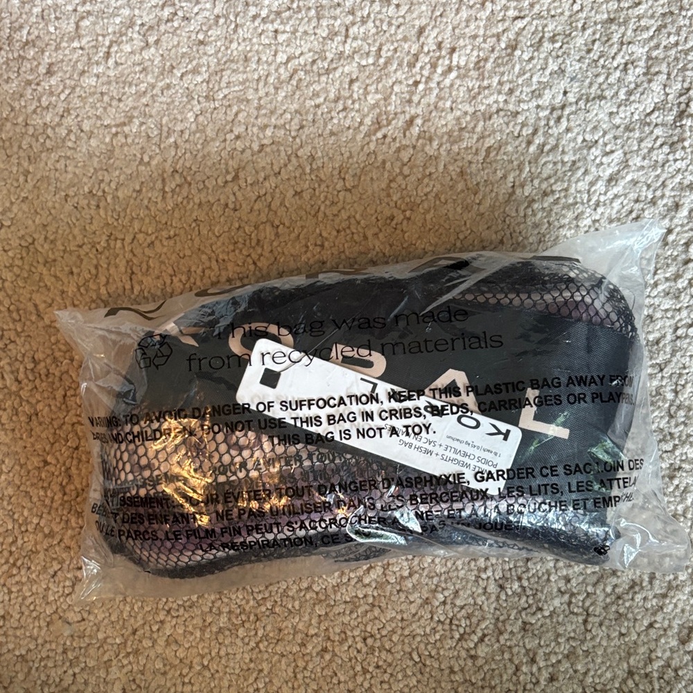 Koral Black and Pink 1lb Ankle Weights with Mesh Bag